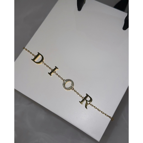 DC ARMBAND | GOLD